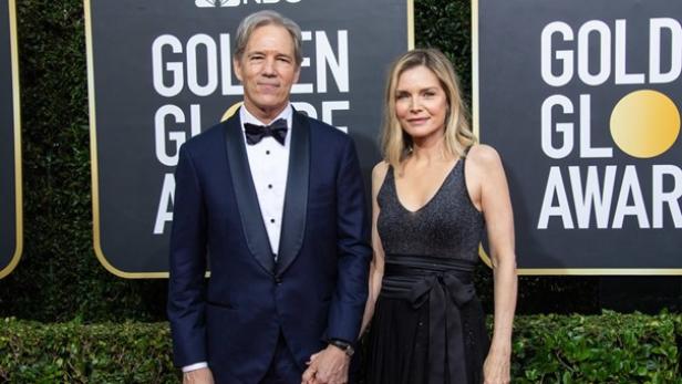 David E. Kelley und Michelle Pfeiffer bei den Golden Globe Awards.