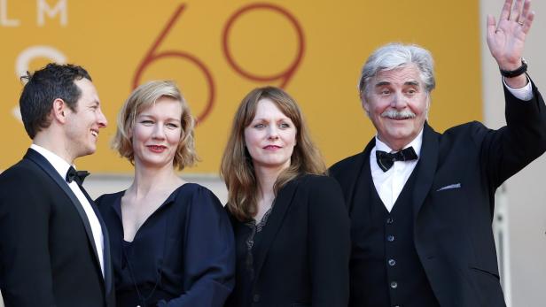 Crew con &quot;Toni Erdmann&quot;: Trystan Putter, Sandra Huller, Regisseurin Maren Ade und Peter Simonischek.