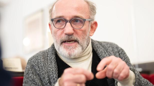 INTERVIEW MIT SCHAUSPIELER KARL MARKOVICS Karl Markovics: "Meine Filme sind Märchen für Erwachsene"