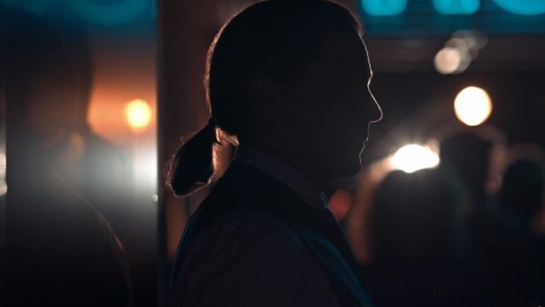 Viel kann man nicht erkennen: Es dürfte sich aber um Daniel Brühl handeln ...