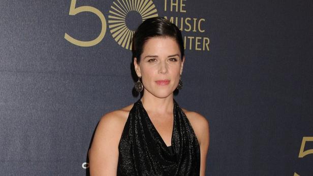 neve-campbell.jpg