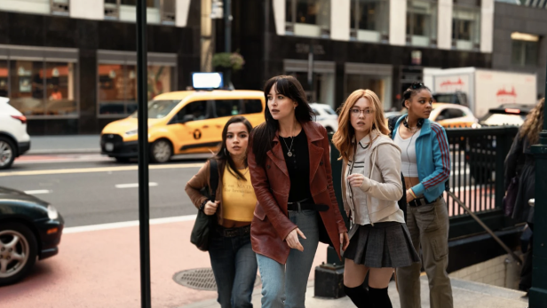 Auch Dakota Johnson und Sydney Sweeney konnten das schlechte Drehbuch nicht retten.