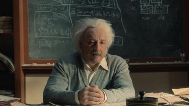 Szene aus der Netflix-Spieldoku &quot;Einstein and the Bomb&quot;