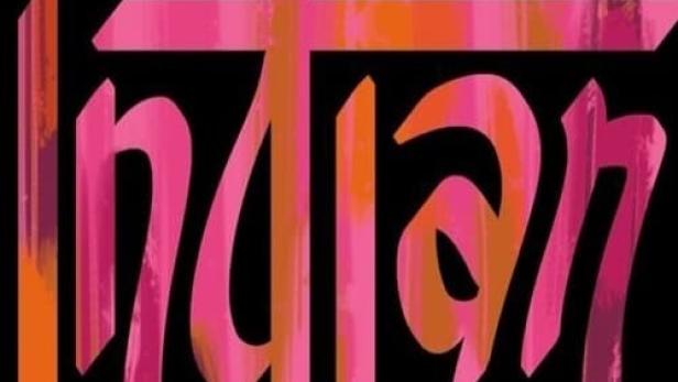 Das Wort „Indian“ in Pink und Orange, mit den Worten „A Nice“ darüber und „Boy“ darunter.