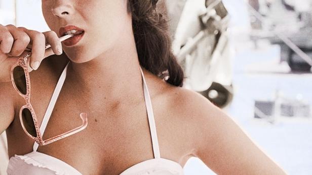 Elizabeth Taylor auf einem Werbeplakat für das Festival de Cannes 2024.