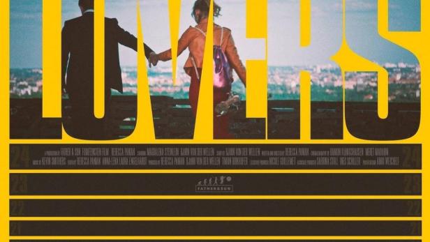 Das Filmplakat für „It's Complicated Lovers“ mit Magdalena Steinlein und Björn von der Wellen.