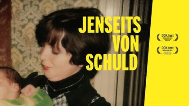 Das Filmplakat für „Jenseits von Schuld“ zeigt eine junge Frau mit einem Baby.