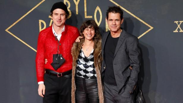 lars-eidinger-tom-tykwer.jpg