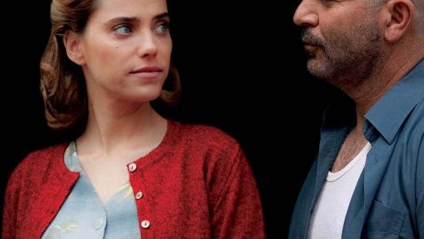 Ein Filmposter für „Suda“ mit Liar Raz und Ruten Sela.