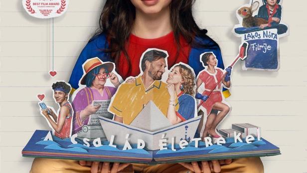 Das Filmplakat für „Véletlenül írtam egy könyvet“ zeigt ein junges Mädchen mit einem aufgeschlagenen Buch.