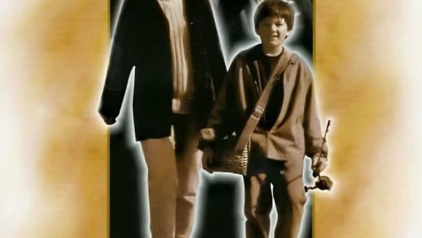 Das Filmplakat für „The Magic of Marciano“ zeigt Nastassja Kinski und einen Jungen mit Angelausrüstung.