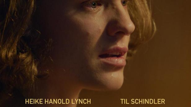 Das Filmplakat für „Scham“ zeigt Heike Hanold Lynch und Til Schindler.
