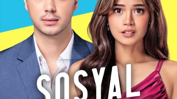 Ein Mann im Anzug und eine Frau im Kleid auf dem Filmplakat für „Sosyal Climbers“.