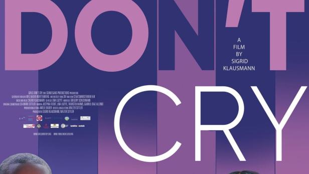 Das Filmplakat für „Girls Don't Cry“ zeigt eine Gruppe junger Frauen unterschiedlicher Herkunft.