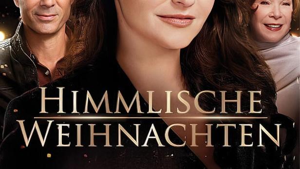 Das Filmplakat für „Himmlische Weihnachten“ zeigt Kristin Davis, Eric McCormack und Shirley MacLaine.