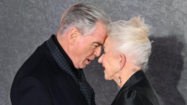 pierce-brosnan-helen-mirren.jpg pierce-brosnan-helen-mirren.jpg