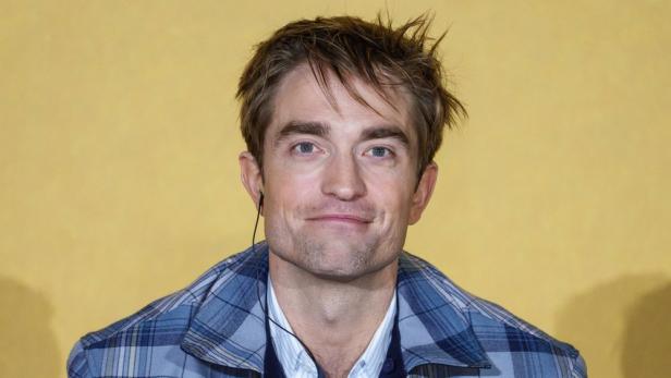 robert-pattinson.jpg robert-pattinson.jpg
