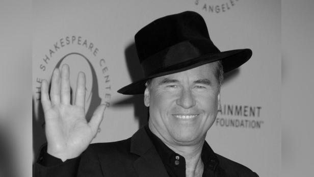 val-kilmer.jpg val-kilmer.jpg