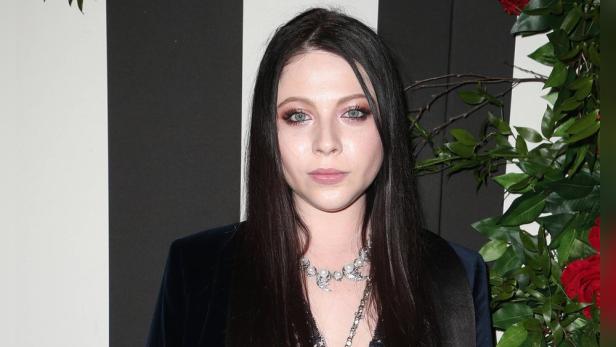 michelle-trachtenberg.jpg