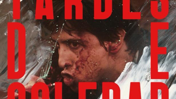 Das Filmplakat für „Tardes de Soledad“ zeigt einen jungen Mann mit blutigem Gesicht.