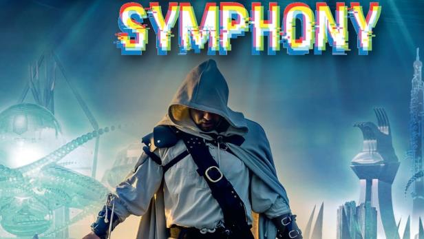 Ein Mann im Assassinen-Kostüm steht vor einer futuristischen Stadt für „Gaming in Symphony“.