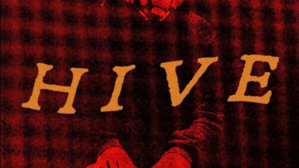 Das rote Filmplakat für „Hive“ zeigt eine unheimliche Gestalt und die Frage: „Isn't this your fault?“.