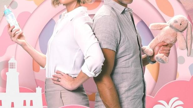 Das Filmplakat für „Semi-Soeter“ zeigt ein Paar, das Rücken an Rücken steht, mit Babysachen im Arm.