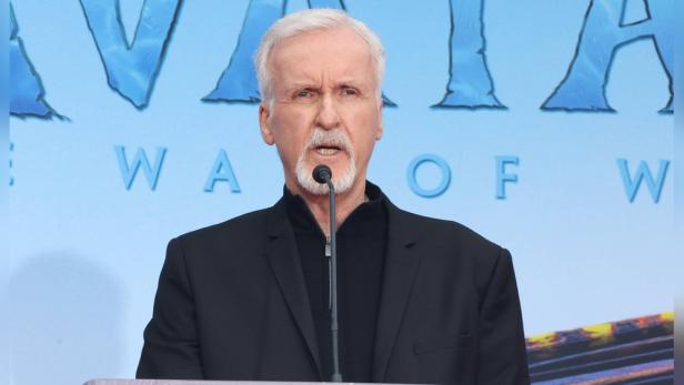james-cameron.jpg