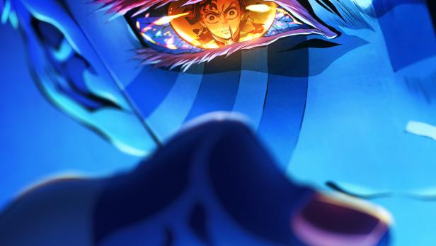 Ein Poster für den Film „Demon Slayer: Infinity Castle“ mit einem Dämon, in dessen Auge sich ein Kämpfer spiegelt.