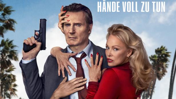Das Filmplakat für „Die Nackte Kanone“ mit Liam Neeson und Pamela Anderson.