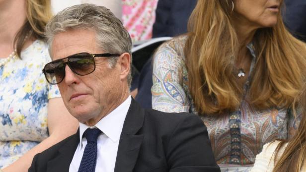 hugh-grant-wimbledon.jpg
