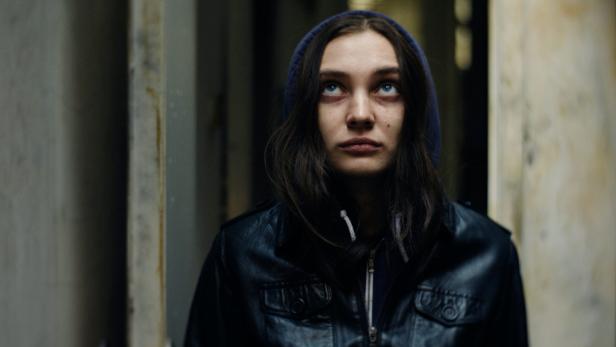 oxana-2.jpg oxana-2.jpg
