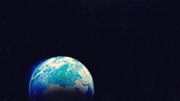 Das Filmplakat für „Anthropozän: Das Zeitalter des Menschen“ zeigt die Erde vom Mond aus gesehen.