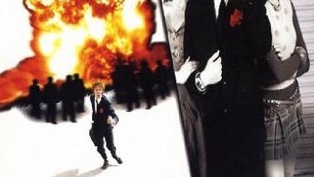 Das Filmplakat für „Scooter: Secret Agent“ zeigt eine Explosion und drei Agenten.