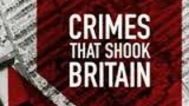 Das Cover der Dokumentarserie „Crimes That Shook Britain“ mit verschiedenen Bildern von Personen und dem Union Jack.