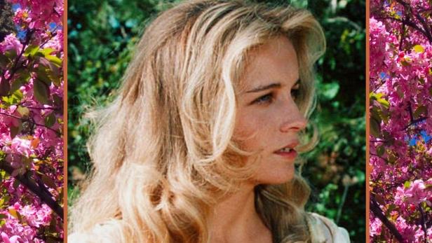 Das Cover des Films „Die verschwundene Königstochter“ zeigt eine blonde Frau vor einer Schlosskulisse.