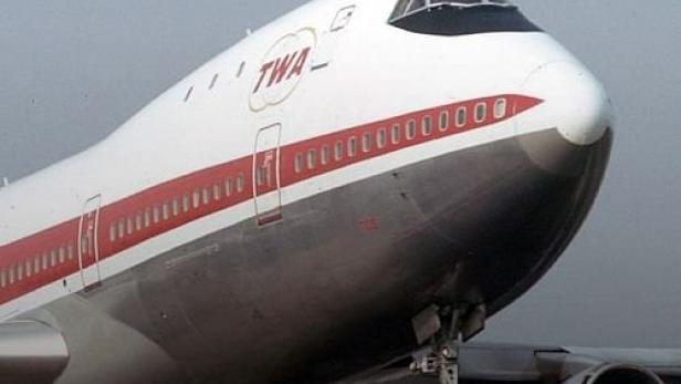 Eine Boeing 747 der TWA kurz vor dem Start.