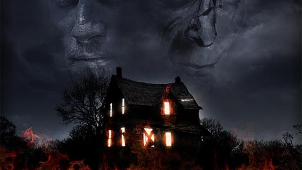 Das Filmplakat für „Hell House LLC III: Lake of Fire“ zeigt ein brennendes Haus unter zwei unheimlichen Gesichtern.