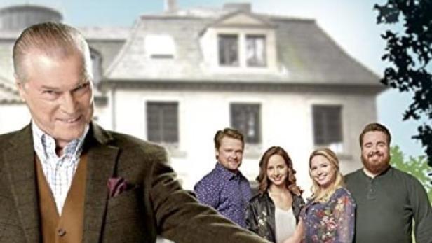 Das DVD-Cover von „Nicht tot zu kriegen“ mit Jochen Busse und Caroline Frier.