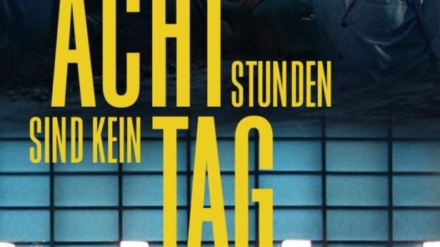 Das Filmplakat für „Acht Stunden sind kein Tag“ zeigt Arbeiter und zwei Frauen in einem Café.