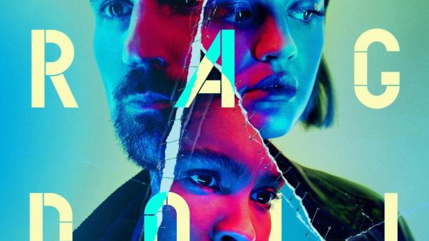 Das Poster für die Fernsehserie „Ragdoll“ zeigt drei Gesichter, die durch Risse getrennt sind.