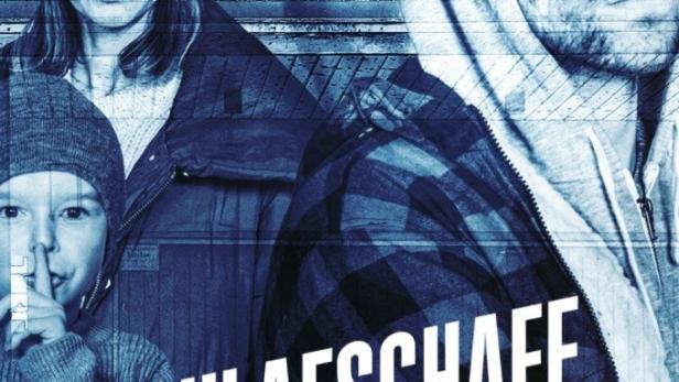 Das Filmplakat für „Schlafsschafe“ zeigt eine Frau, einen Mann und ein Kind in kalten Farben.