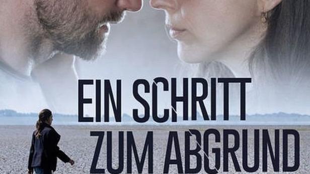 Das Filmplakat für „Ein Schritt zum Abgrund“ mit Florian Stetter und Petra Schmidt-Schaller.