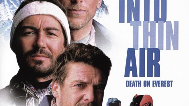Das Filmplakat für „Into Thin Air: Tod am Everest“ zeigt Bergsteiger und schneebedeckte Gipfel.