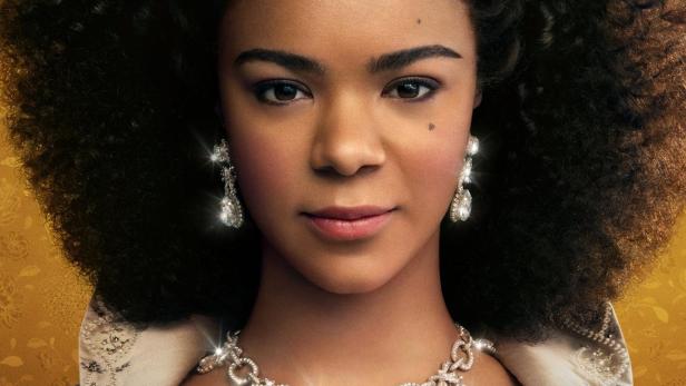 Ein Porträt von Königin Charlotte mit einer Krone und einem prächtigen Halsband.