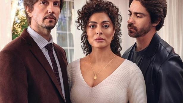 Das Filmplakat für „Pedaço de Mim“ zeigt eine schwangere Frau zwischen zwei Männern.