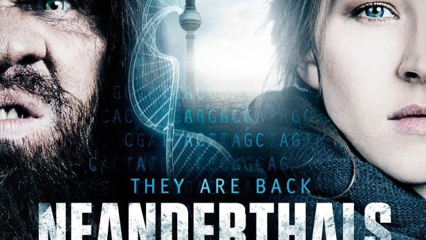 Das Filmplakat für „Neanderthals“ zeigt einen Neandertaler und eine moderne Frau vor dem Berliner Fernsehturm.
