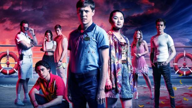 Das Poster zur Fernsehserie „Wreck“ zeigt eine Gruppe junger Leute auf einem Kreuzfahrtschiff.