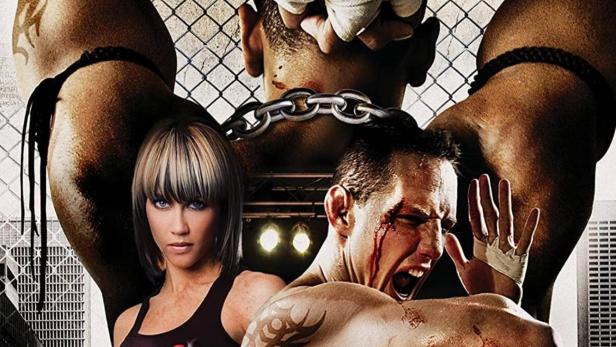 Das Filmplakat für „Gutter King“ zeigt eine Frau mit Boxhandschuhen und einen blutenden Mann vor einer Gitterwand.