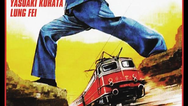 Ein Mann in Kampfpose vor einem fahrenden Zug, Filmposter für „Chen Sing – Der Superhammer“.
